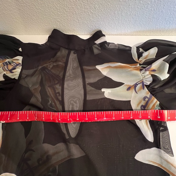 Va Va Voom sheer floral black art dress open back hi neck cape sleeve - Picture 10 of 16